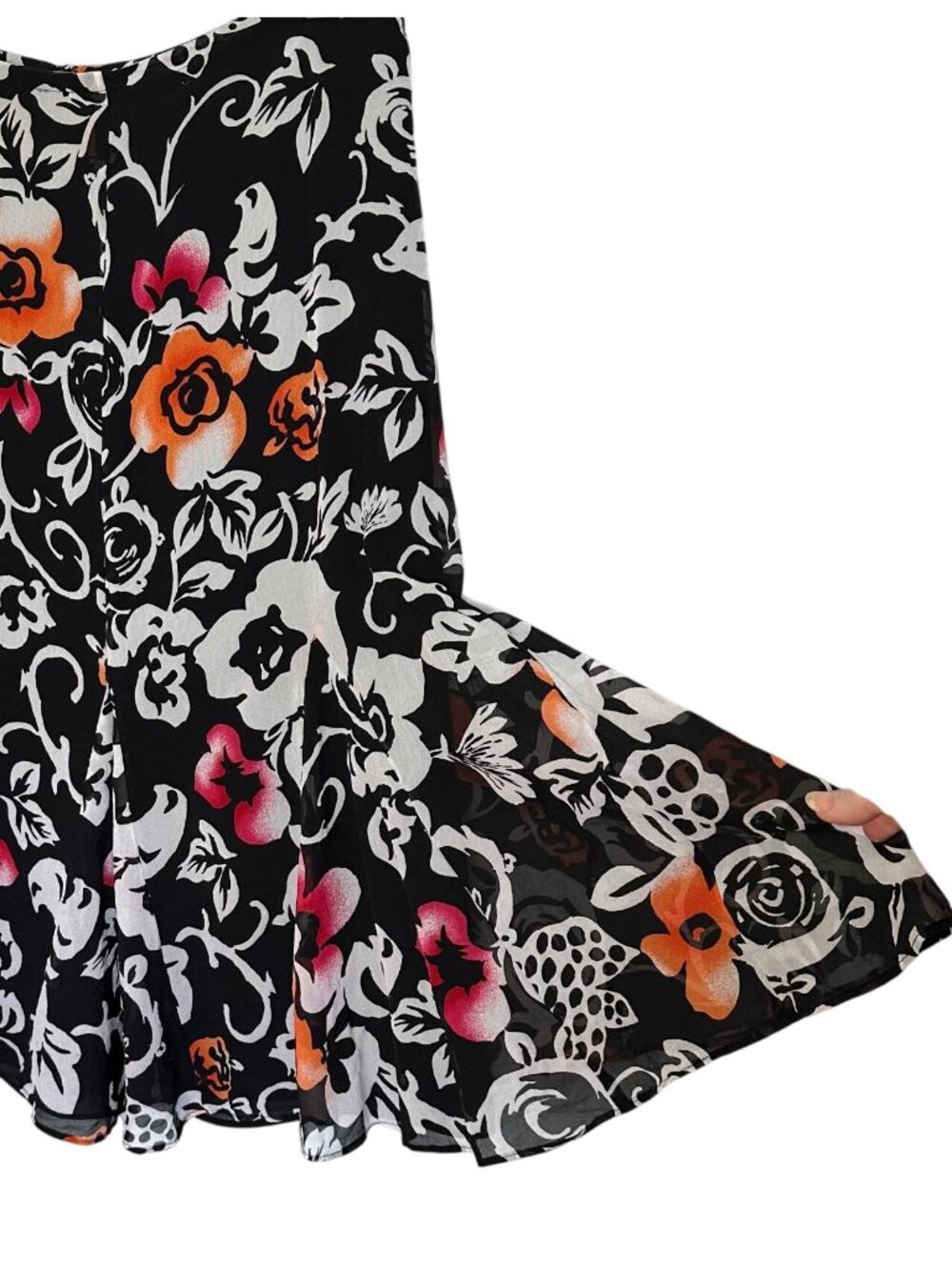 Chico's 100% Silk Black Floral Midi Skirt Size 1 Godet Flutter Hem A-Line Medium - Picture 2 of 9